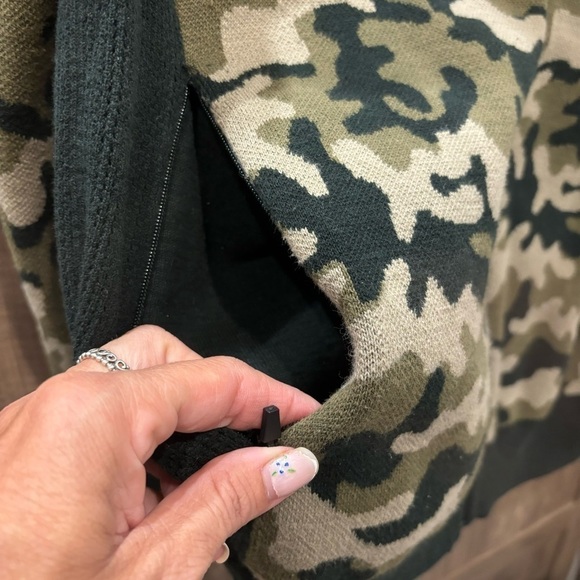 Puma EvoKnit Move Camo Hoodie Jacket Sweater Large Green - Picture 11 of 15